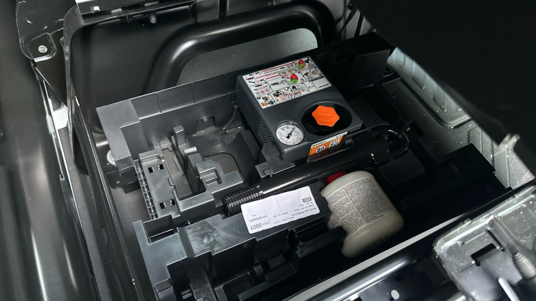 Renault Master Mwb Diesel Fwd MM35 Blue dCi 130 Advance Medium Roof Van